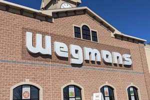 Loyalty360 Reads: April 21: Wegman’s Discontinues Single-Use Plastic Bags, Chipotle Invests in Future Technologies, and More