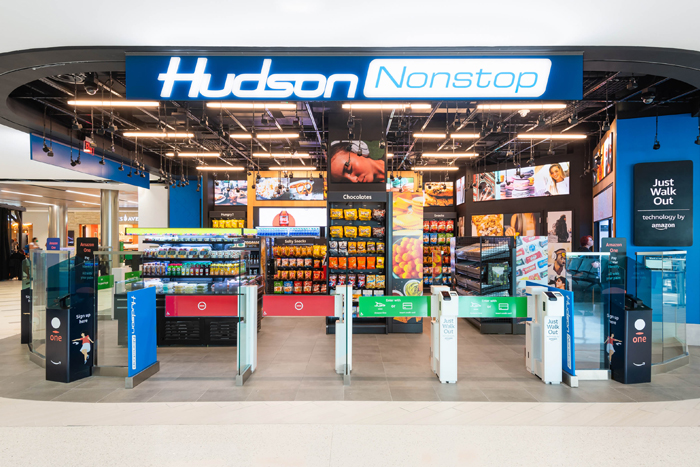 Loyalty360 Reads: June 16: Applebee’s Launches Late-Night Menu, Hudson’s Opens Nonstop Store to Improve Customer Experience, and More